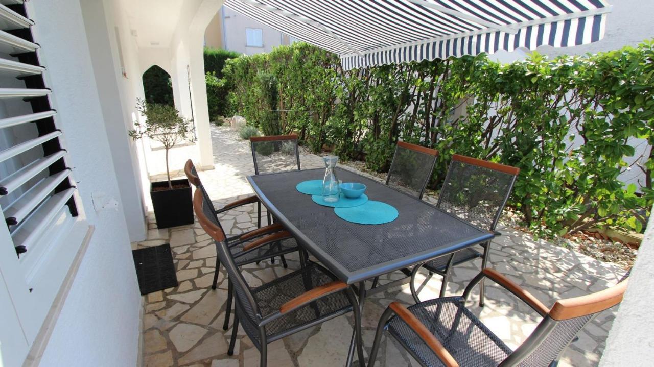 Apartments Adrijana Malinska Dış mekan fotoğraf
