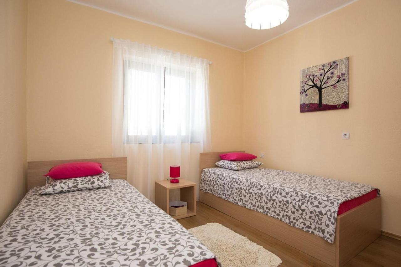 Apartments Adrijana Malinska Dış mekan fotoğraf