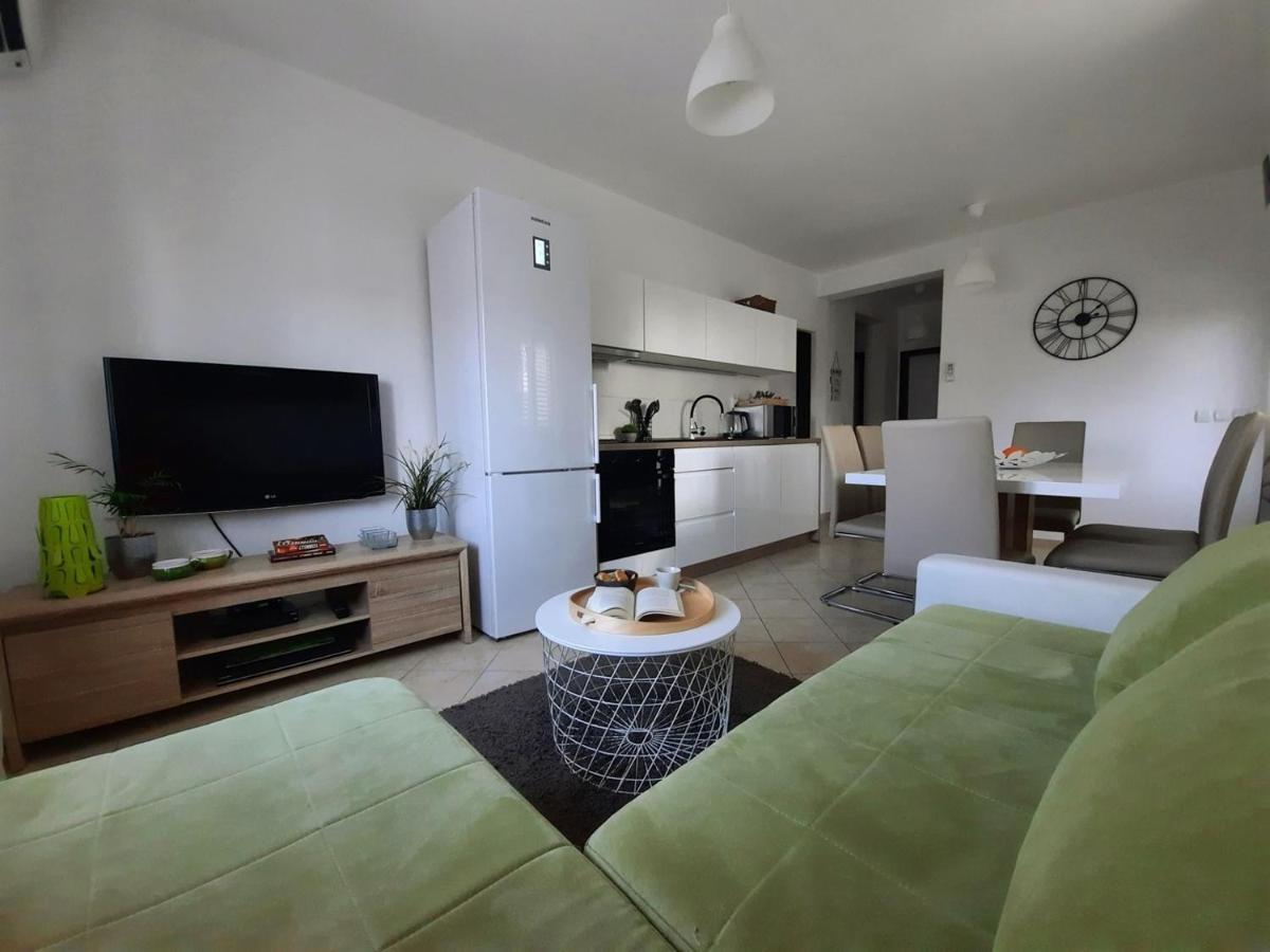 Apartments Adrijana Malinska Dış mekan fotoğraf